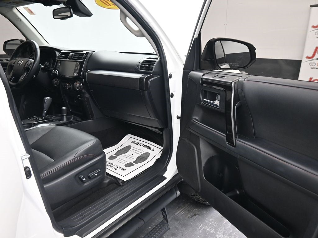 2020 Toyota 4Runner Venture