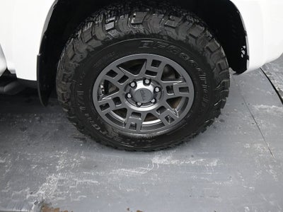 2020 Toyota 4Runner Venture