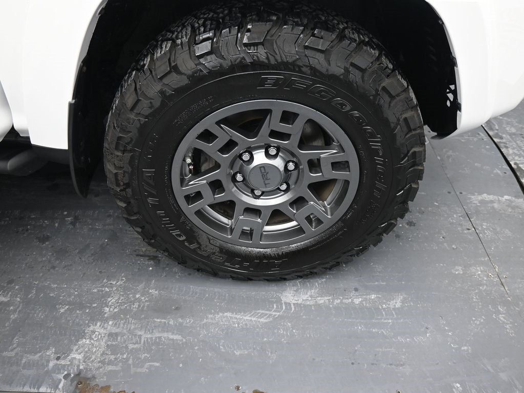 2020 Toyota 4Runner Venture