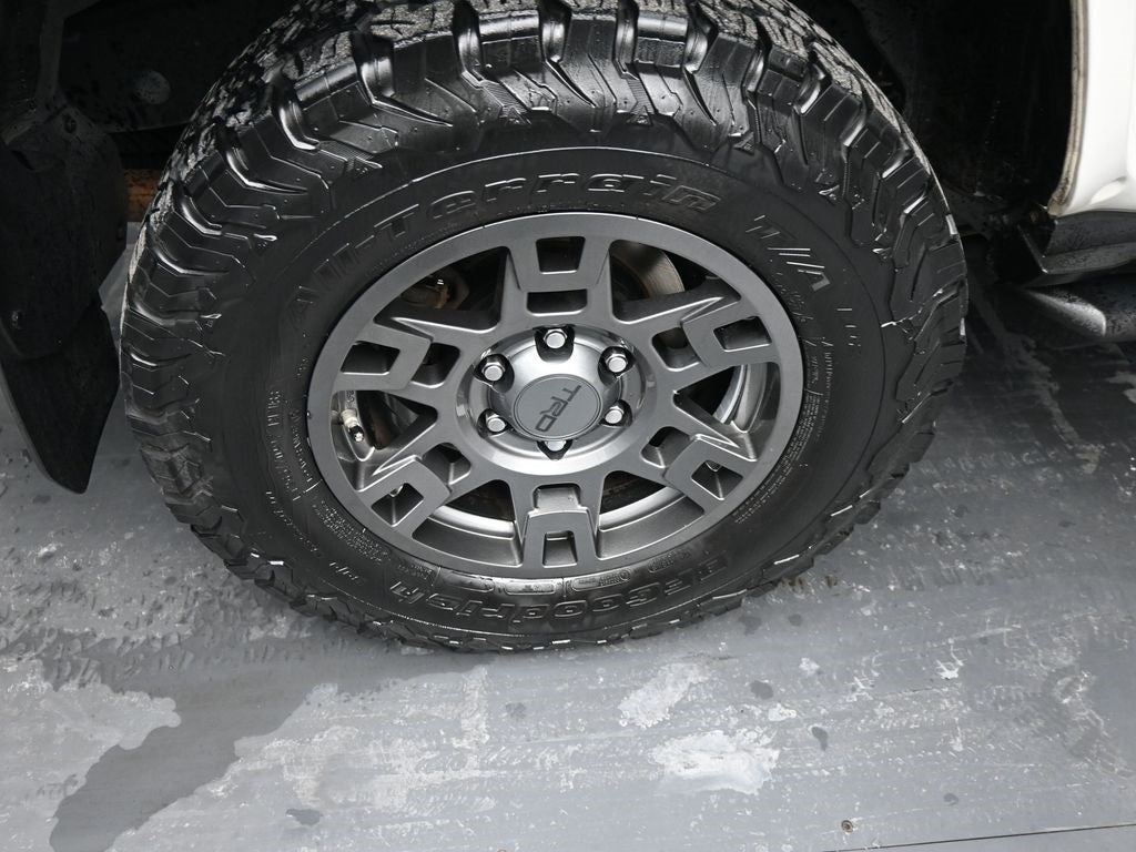 2020 Toyota 4Runner Venture