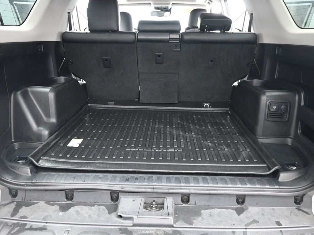 2020 Toyota 4Runner Venture