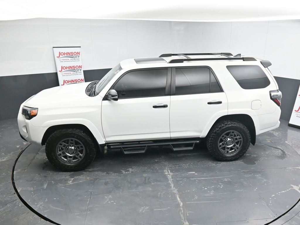 2020 Toyota 4Runner Venture