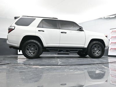 2020 Toyota 4Runner Venture