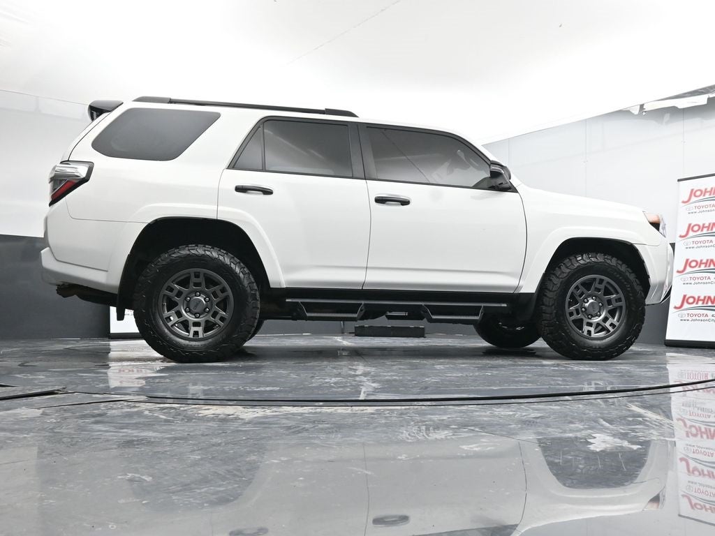 2020 Toyota 4Runner Venture