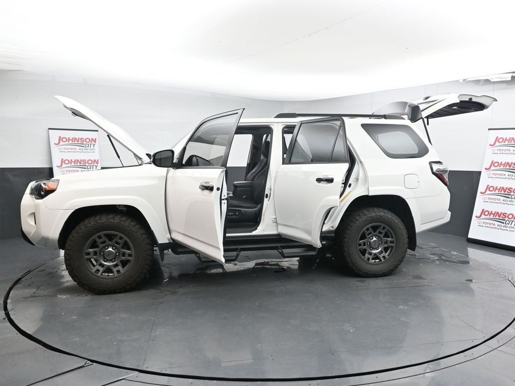 2020 Toyota 4Runner Venture