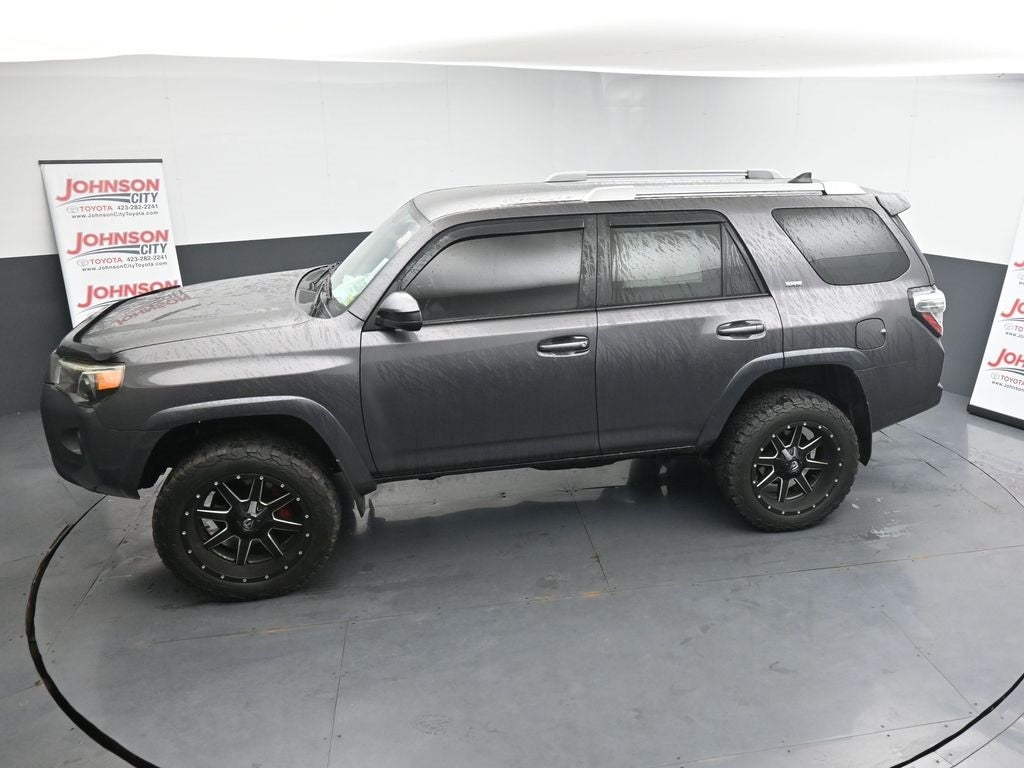 2017 Toyota 4Runner SR5