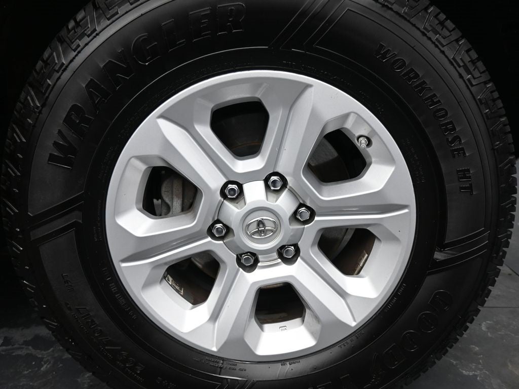 2021 Toyota 4Runner SR5