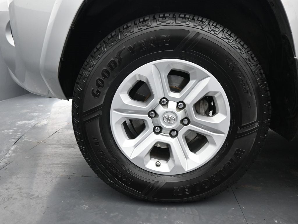 2021 Toyota 4Runner SR5