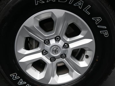 2024 Toyota 4Runner SR5