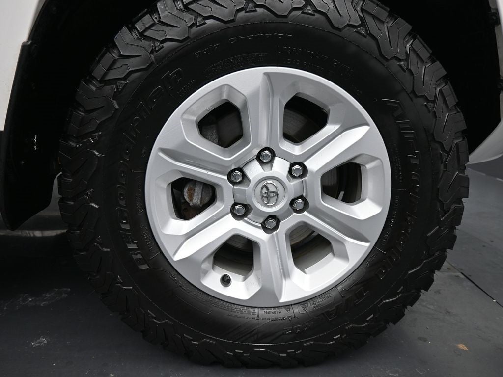 2022 Toyota 4Runner SR5