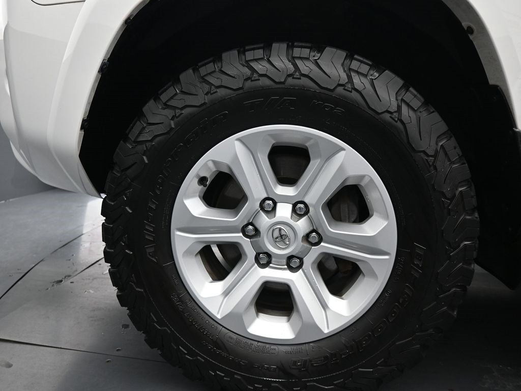 2022 Toyota 4Runner SR5