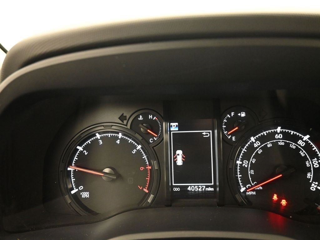 2022 Toyota 4Runner SR5