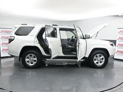 2022 Toyota 4Runner SR5