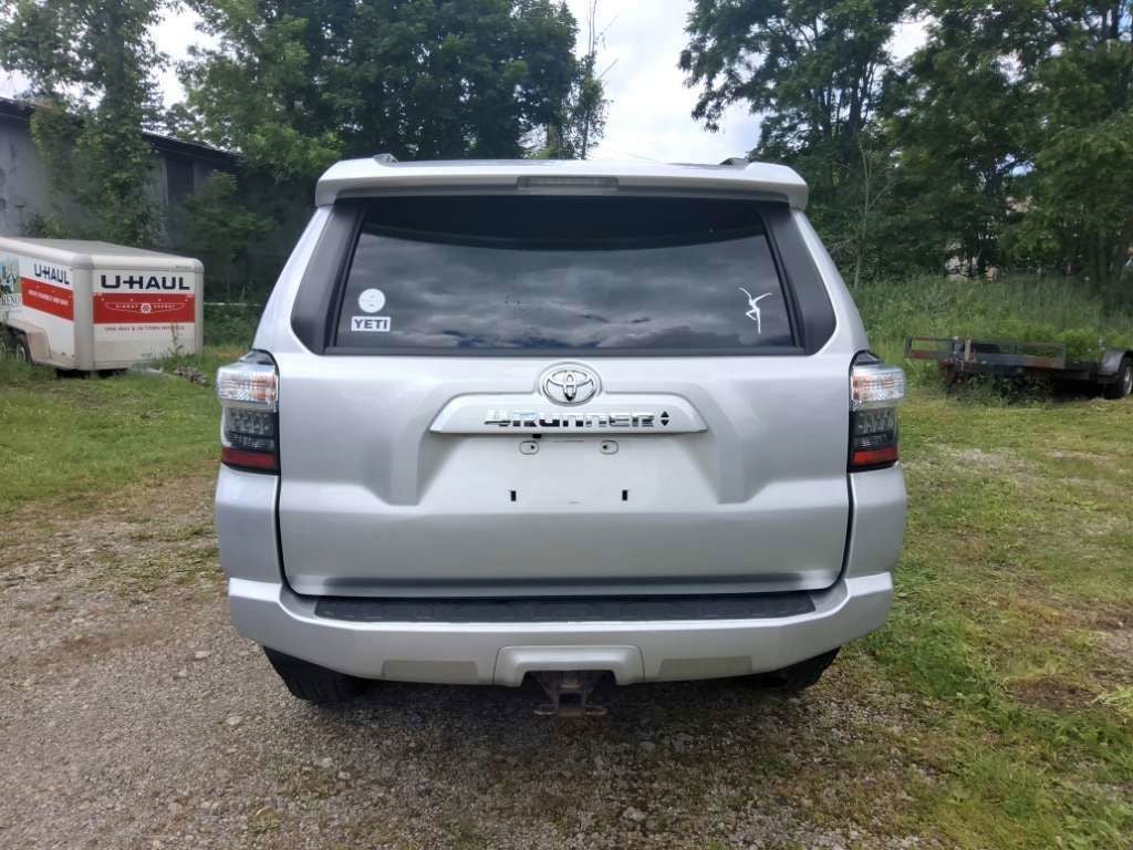 2022 Toyota 4Runner SR5 Premium