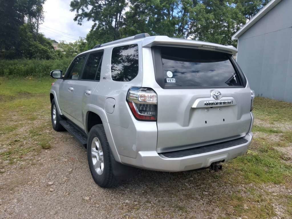 2022 Toyota 4Runner SR5 Premium
