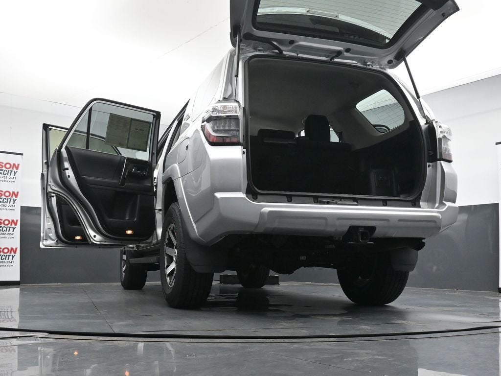 2024 Toyota 4Runner TRD Off-Road