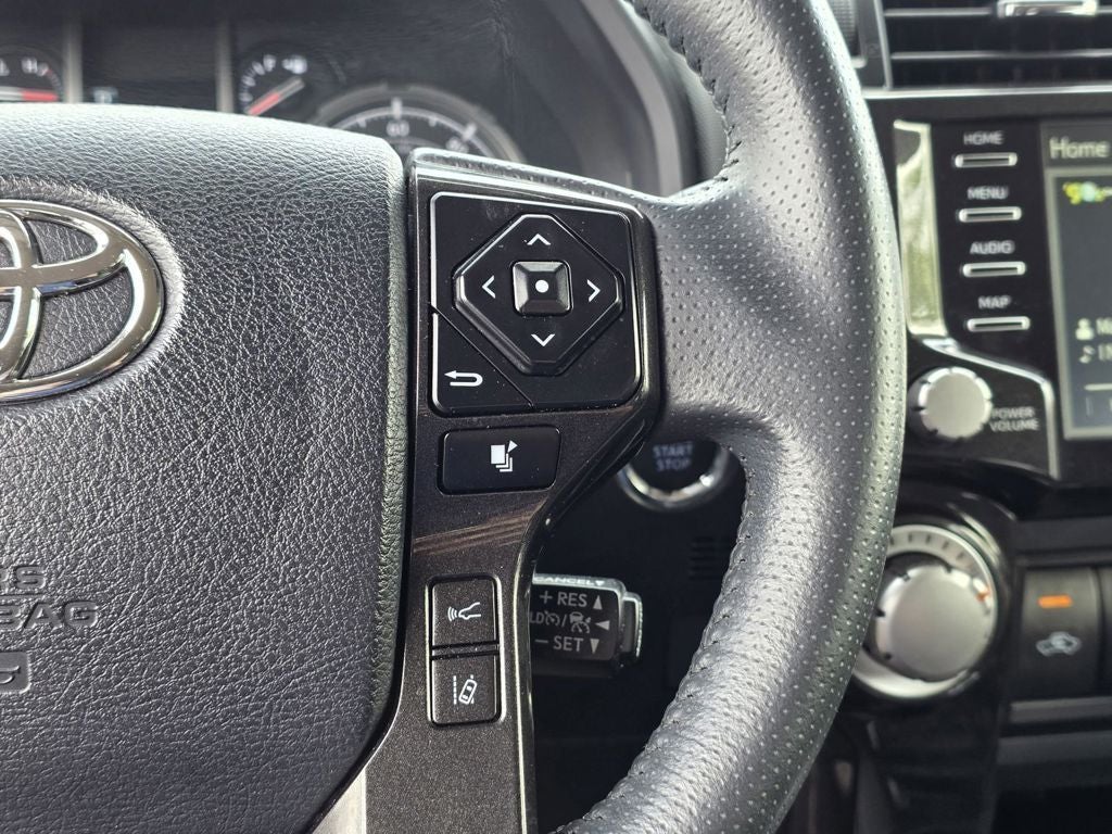2024 Toyota 4Runner TRD Off-Road