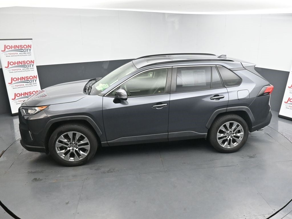 2020 Toyota RAV4 XLE Premium