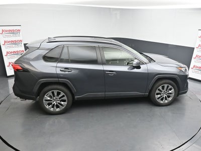 2020 Toyota RAV4 XLE Premium