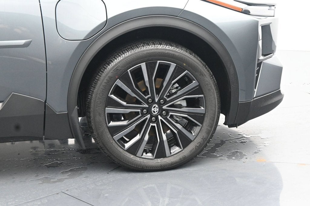 2026 Toyota C-HR XSE