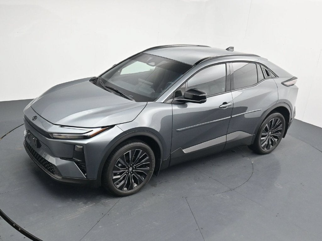 2026 Toyota C-HR XSE