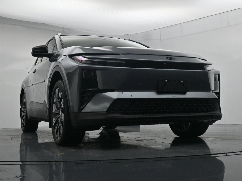 2026 Toyota C-HR XSE