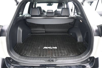 2020 Toyota RAV4 XSE