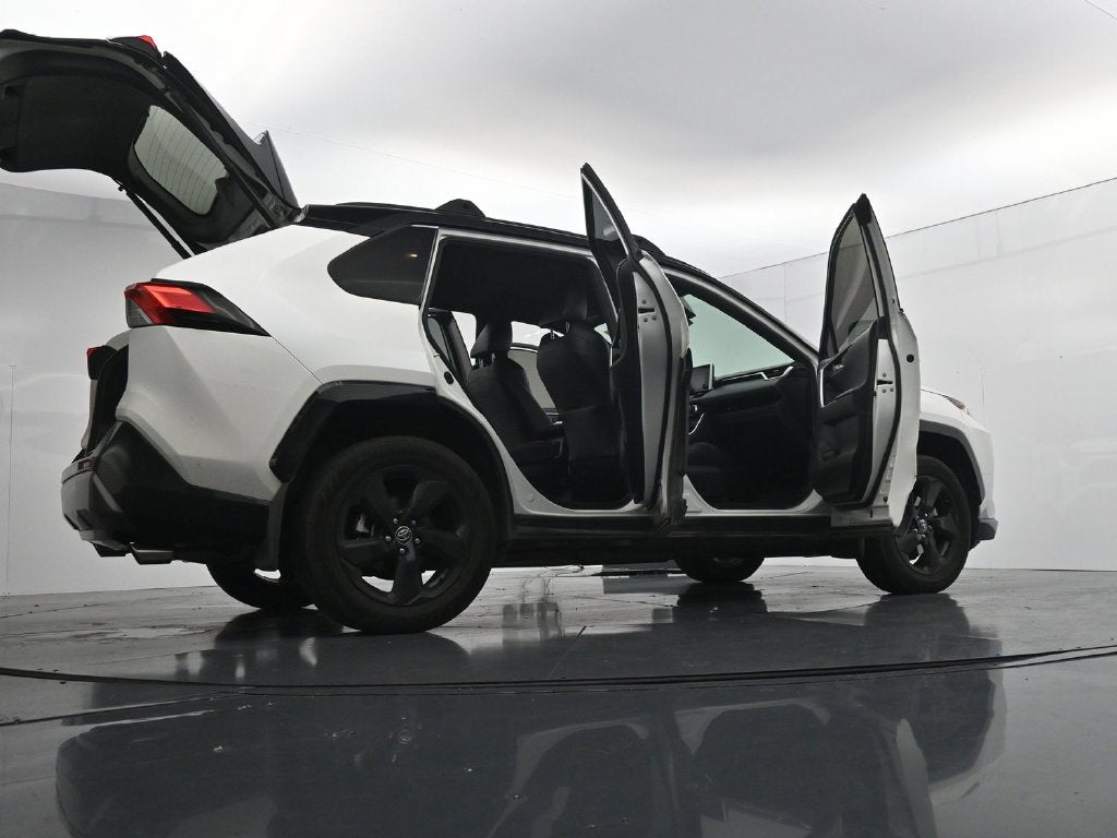 2020 Toyota RAV4 XSE