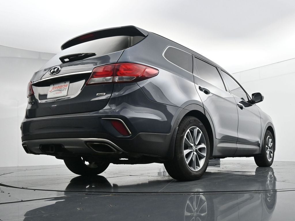 2019 Hyundai Santa Fe XL SE