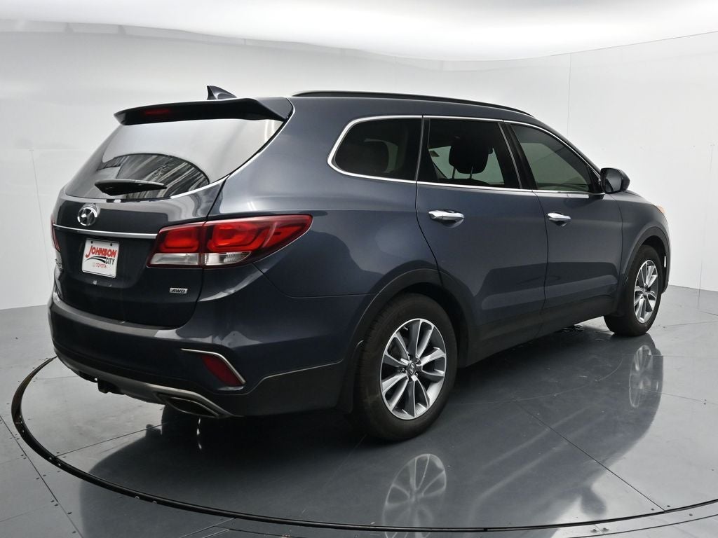 2019 Hyundai Santa Fe XL SE