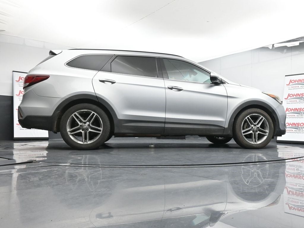 2017 Hyundai Santa Fe SE Ultimate