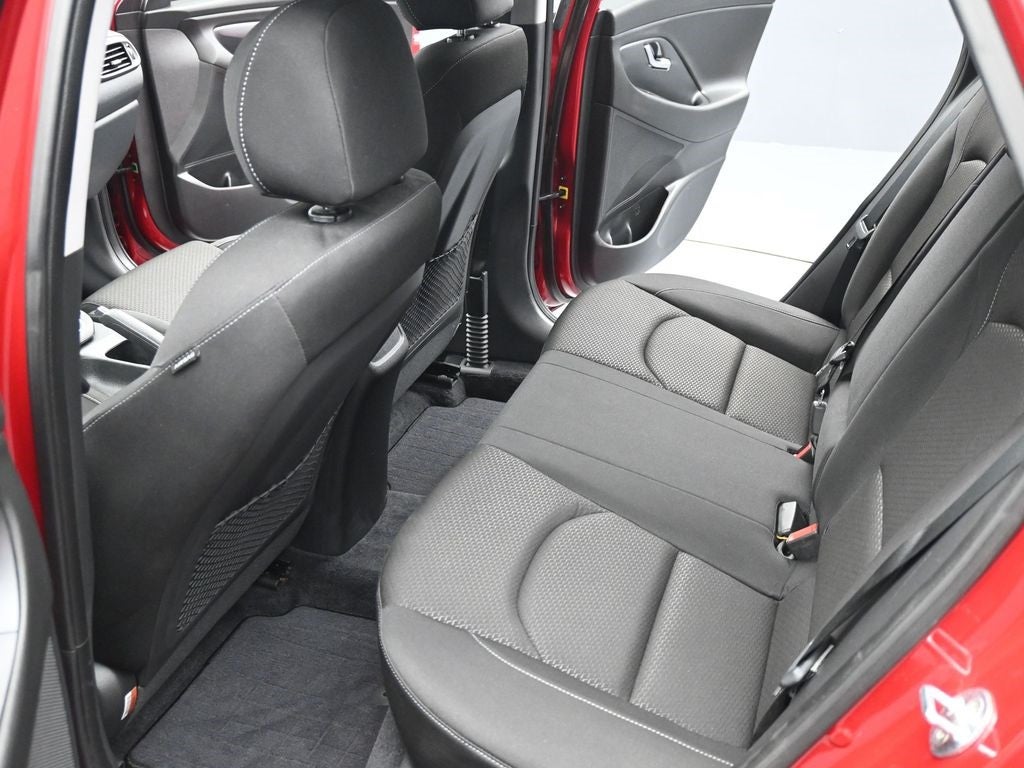 2018 Hyundai Elantra GT Base