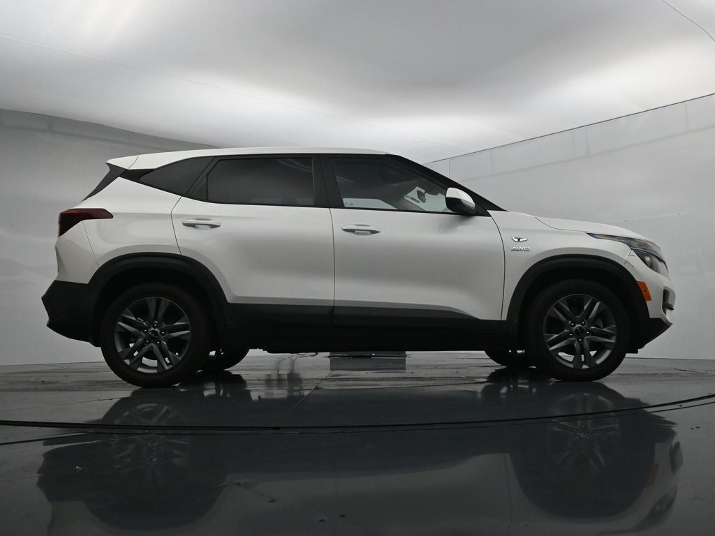 2022 Kia Seltos LX