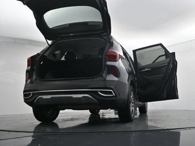 2023 Kia Seltos S