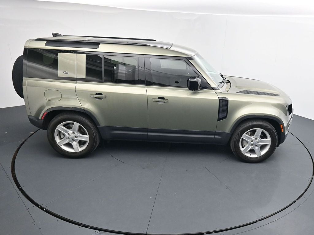 2021 Land Rover Defender SE