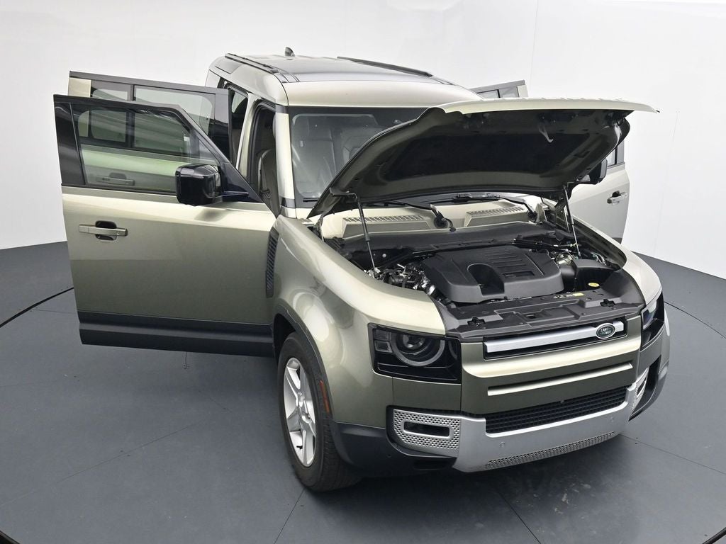 2021 Land Rover Defender SE