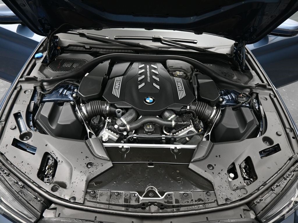 2023 BMW 5 Series M550i xDrive