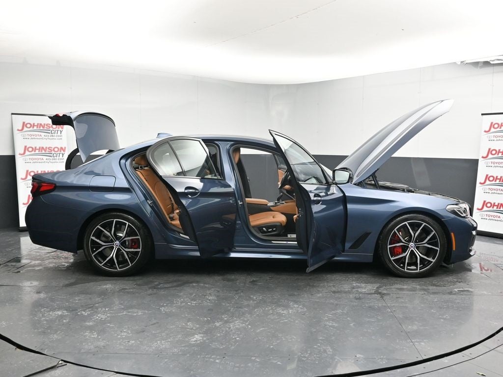 2023 BMW 5 Series M550i xDrive
