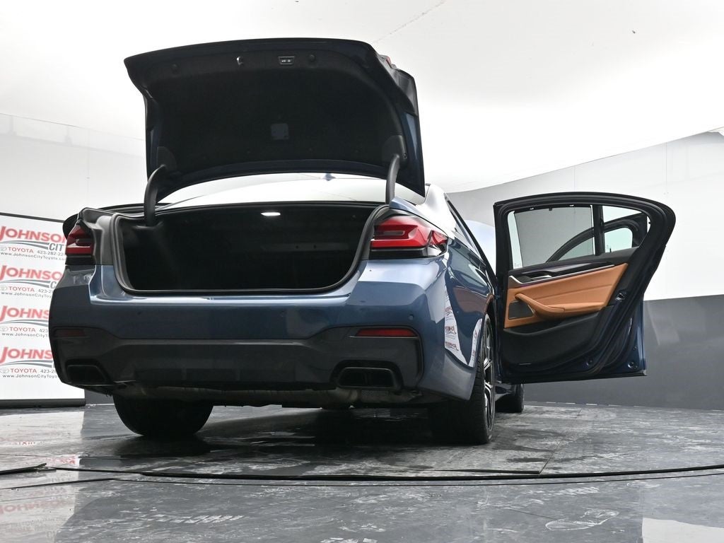 2023 BMW 5 Series M550i xDrive