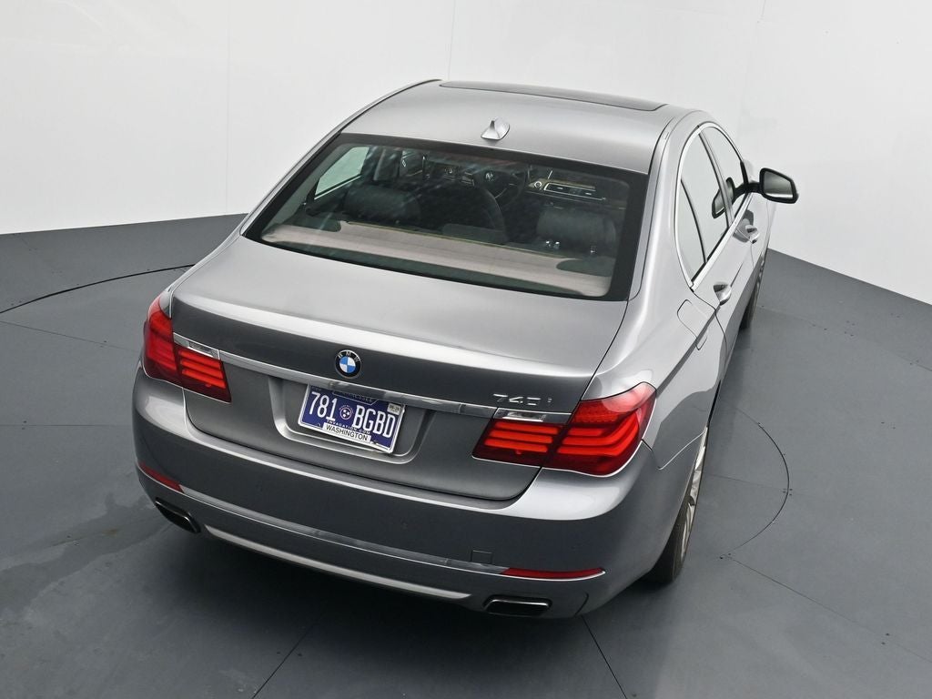 2015 BMW 7 Series 740i