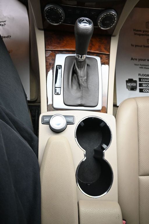 2010 Mercedes-Benz C 300 C 300