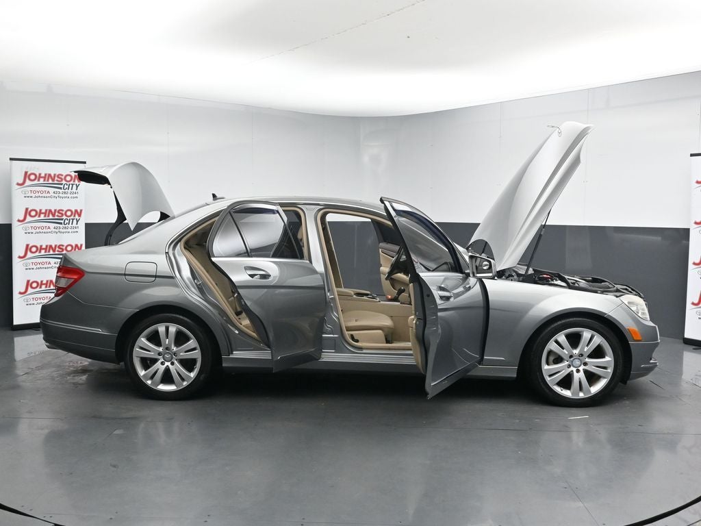 2010 Mercedes-Benz C 300 C 300