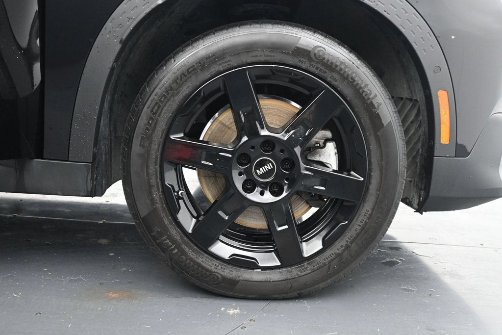 2025 MINI Countryman Signature Plus