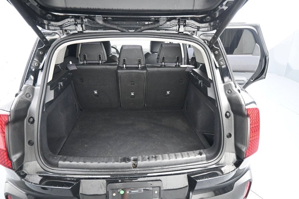 2025 MINI Countryman Signature Plus