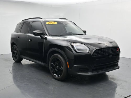 2025 MINI Countryman Signature Plus