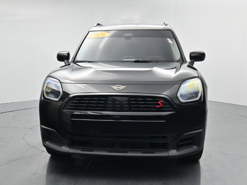 2025 MINI Countryman Signature Plus