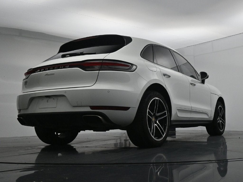 2021 Porsche Macan Base