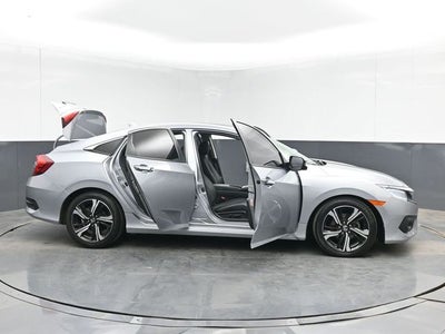 2017 Honda Civic Touring