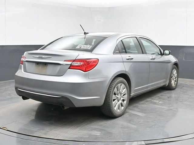 2013 Chrysler 200 LX