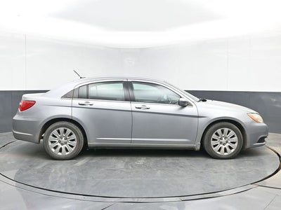 2013 Chrysler 200 LX